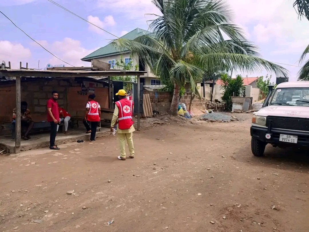 ghanaredcross's tweet photo. Every person we reach is a life potentially protected. We are walking for our families, neighbors, and future.💪 #GRCS #GreaterAccra #StopMpox #MpoxAway #MpoxPrevention #MpoxAwareness 
@ICRC_Africa @ICRC @ifrc @IFRC_DREF @IFRCAfrica https://t.co/ERcYHGz3z3