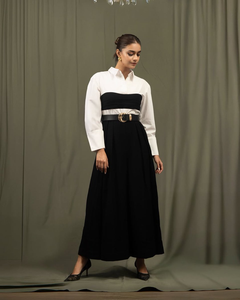 #KeerthySuresh 

celebsline.com/keerthy-suresh/