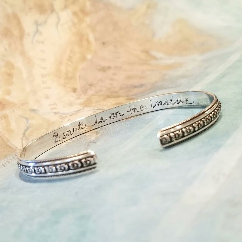 byhappygolicky's tweet photo. HappyGoLicky Sterling Silver Jewelry Google: https://t.co/o6raLeak29 Ideal personalized gifts for friends, sisters, coworkers, club members, bridesmaids, family members. Add as many to your cart as needed. (Message us if you have questions.) #cuff #cuffstyle #personalized https://t.co/QvAwKyfVxn