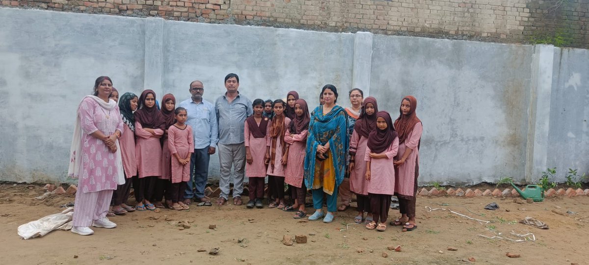 🌳 #प्रकृति_मित्र 🌳
Name - Deepak pundir
Address- Cups dhakka hajinagar Rampur
<a href="/shikshansamvad/">मिशन शिक्षण संवाद @shikshansamvad</a>  <a href="/teachersclubup/">teachers club</a> <a href="/UNEP/">UN Environment Programme</a> <a href="/eriksolheim/">Erik Solheim</a> <a href="/myogiadityanath/">Yogi Adityanath</a> <a href="/narendramodi/">Narendra Modi</a> <a href="/DEFCCOfficial/">Department of Environment, Forest & Climate Change</a> <a href="/basicshiksha_up/">Department Of Basic Education Uttar Pradesh</a> <a href="/Rupendersingh02/">Rupender Singh MSS</a>
साभार- टीम प्रकृति मित्र 
मिशन शिक्षण संवाद
#EkPedMaaKeNaam