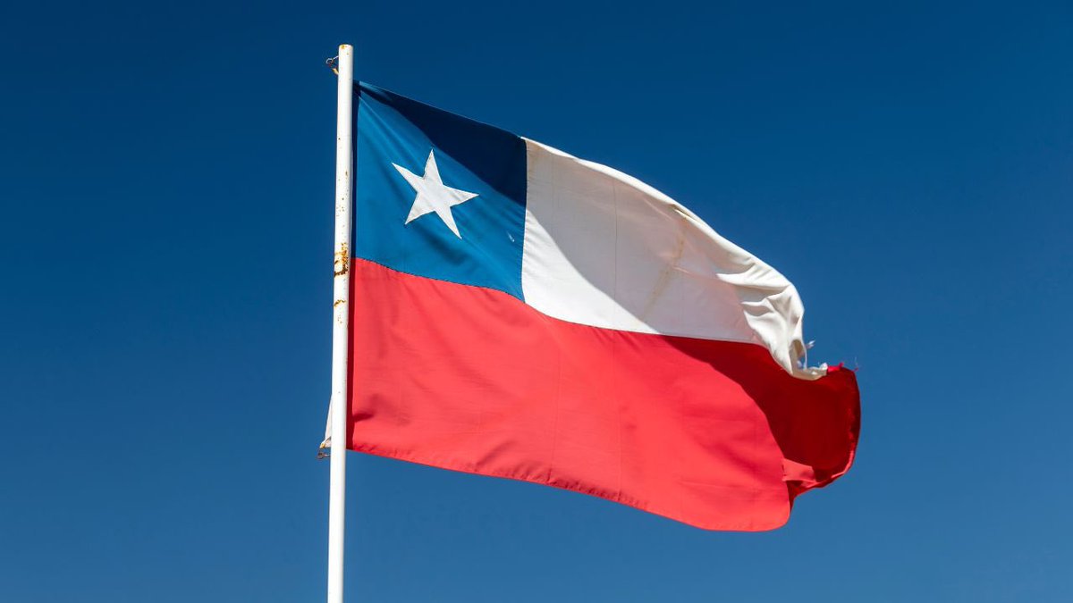 Hoy conmemoramos el Día de la Bandera , en honor a la Batalla de la Concepción en Perú , en la que 77 héroes patrios dieron su vida defendiéndola durante la Guerra del Pacífico . Que nuestra bandera , la más linda del mundo , sea siempre un símbolo de unidad de todos los