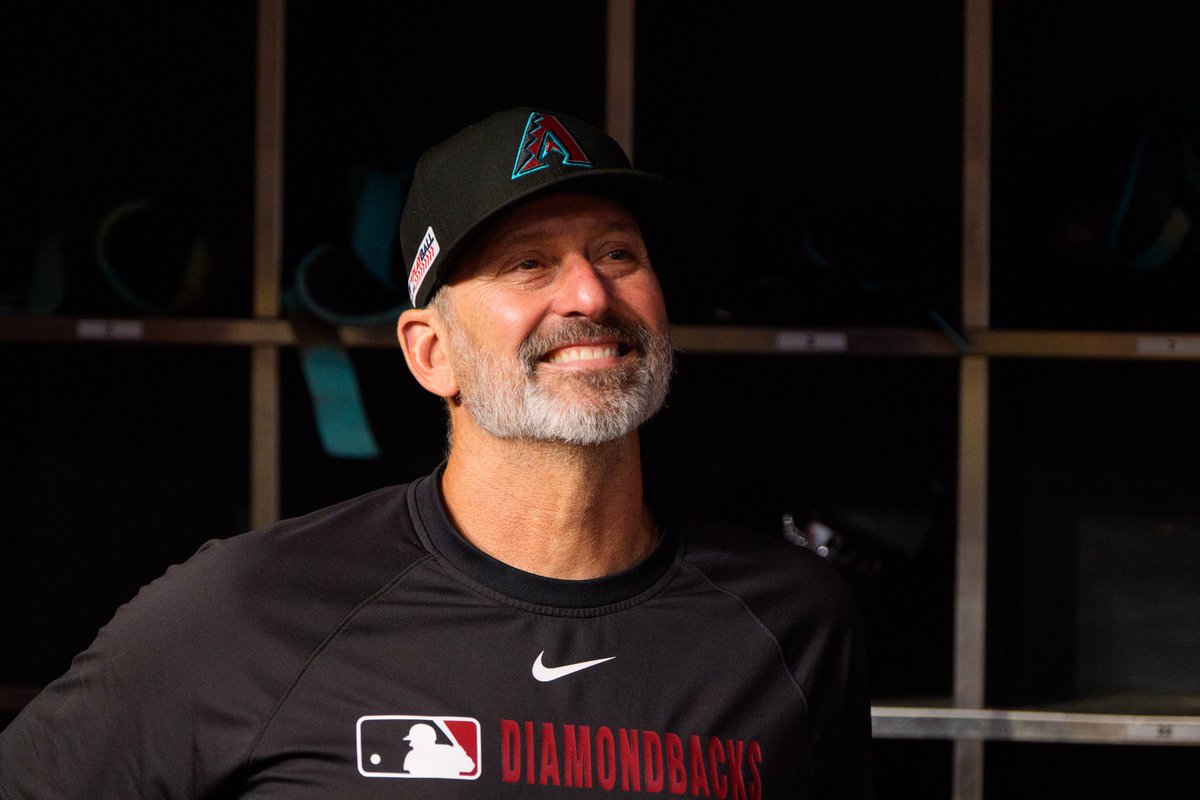 Ben & Woods (@benandwoods) on Twitter photo Joining us NEXT on a Big League Wednesday is <a href="/Dbacks/">Arizona Diamondbacks</a> manager Torey Lovullo!
📻 <a href="/973TheFanSD/">97.3 The Fan</a>
📱 <a href="/Audacy/">Audacy</a> App
WATCH: youtube.com/watch?v=_Czeas… Joining us NEXT on a Big League Wednesday is <a href="/Dbacks/">Arizona Diamondbacks</a> manager Torey Lovullo!
📻 <a href="/973TheFanSD/">97.3 The Fan</a>
📱 <a href="/Audacy/">Audacy</a> App
WATCH: youtube.com/watch?v=_Czeas…