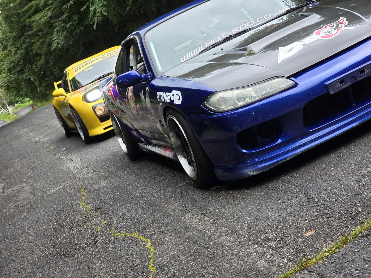 penginkai's tweet photo. 11/15+11/16　群サイ2DAYS
ぺん銀会 × RSY痛車走行会

初日は、群サイをあそびまくろう🎵
スポーツ走行もよし❗
タイムアタックもよし❗
集団で追いかけっこもよし❗
ゆっくり写真とられるのもよし❤️

遊び方はオレに聞け(￣ー￣)✨

夜はキャンプOK⛺

2日目
最高のバトルをみせてやる(￣ー￣)👊

ギャラリーOK
(￣ー￣)