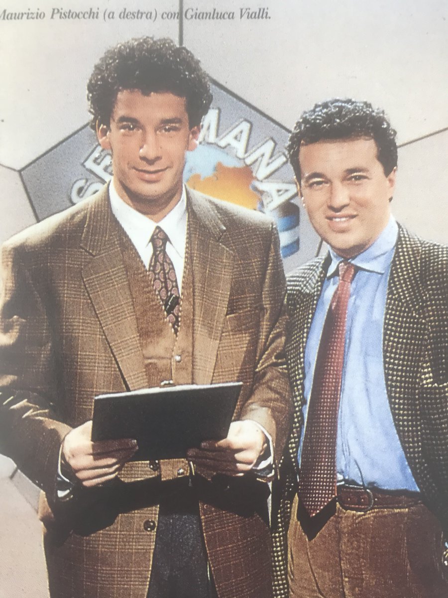 Oggi #GianlucaVialli avrebbe compiuto 61 anni. Di lui conservo il ricordo di un ragazzo perbene, molto intelligente, e di un grande calciatore. E non è  facile trovare queste qualità nella stessa persona   ♥️ R.I.P 🙏