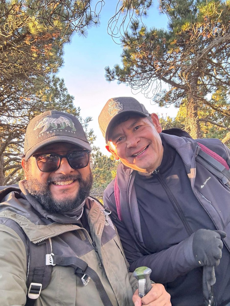 alexarmentro's tweet photo. 🎉 ¡Feliz cumpleaños, Gobernador @armentapuebla_ ! 🎂

Gracias por haberme permitido caminar junto a usted, compartiendo su visión y sumando esfuerzos por un Puebla que se transforma con rumbo y esperanza bajo su liderazgo.

¡Que este nuevo año de vida le traiga más fuerza, salud y sabiduría para seguir sirviendo al pueblo con pasión y compromiso! 🙌🇲🇽