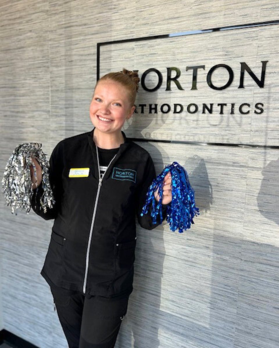 HortonOrtho's tweet image. Not only are our patients celebrating their new summer smiles—our team is too! ☀️

Congrats to our awesome assistant, Meghan, on finishing her Aligner treatment! We’re all smiles for you! 🎉💙

#SummerSmiles #NewSmiles #Orthodontics