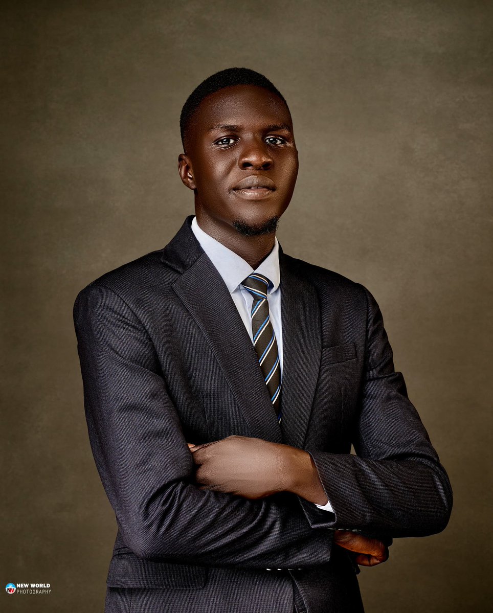 OdoraSteph's tweet image. Happiest Solemnity of your Nativity Csl. @AcayeOpiyo,
May the new age be filled with greatness and more partnerships ☘️✨✨💡
As @NUOX_1 we celebrate you today and wish you all the best as you continue serving as our Secretary General.