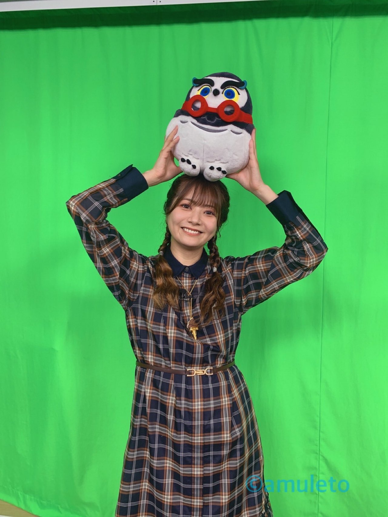 【声優サイン】明坂聡美 サイン色紙 声優サイン】明坂聡美、本多真梨子、里咲芽生、沢城千春、森千晃
