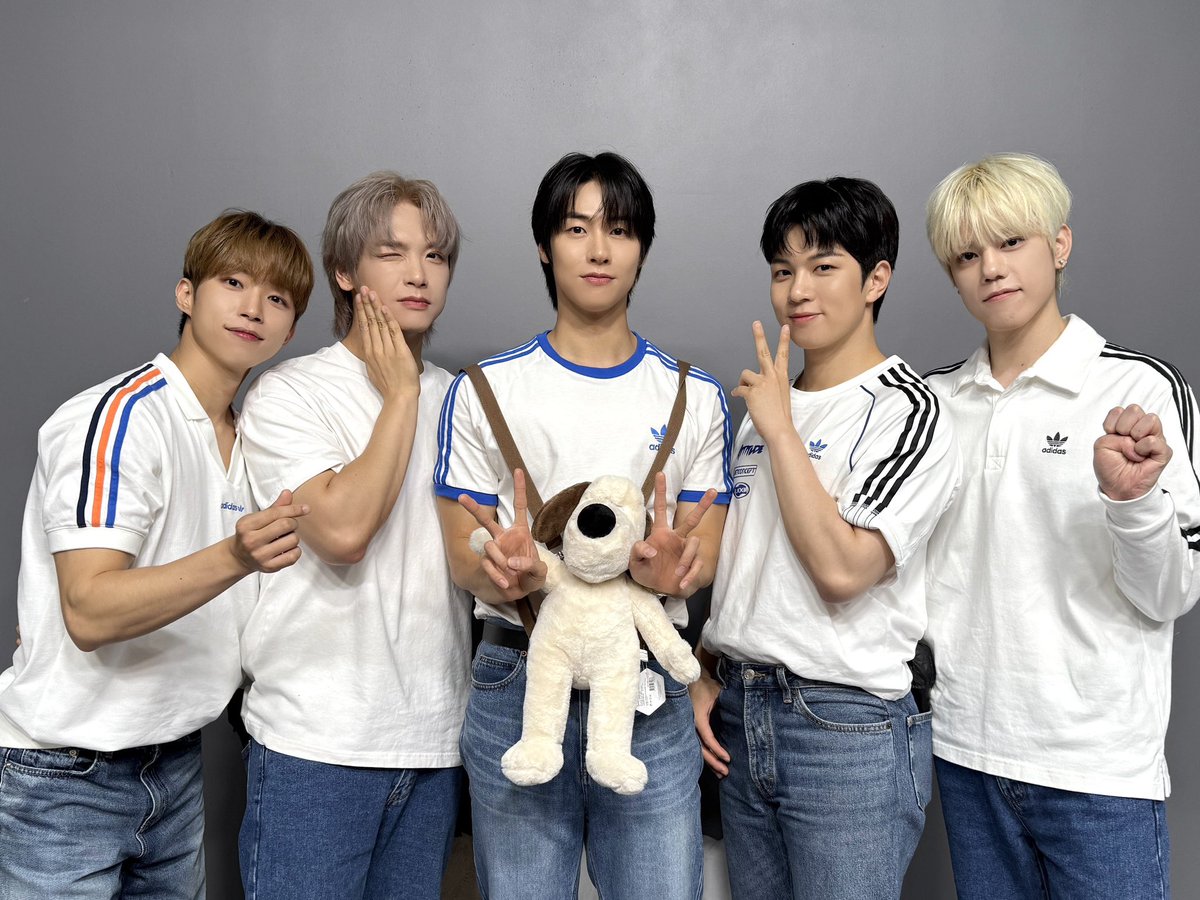 NFlyingofficial's tweet photo. [📸] 2025.07.09 N.Flying 2nd Album [Everlasting] VIDEO CALL EVENT &amp; FAN SIGN EVENT (DEAR MY MUSE)

#NFlying #엔플라잉 #Everlasting #에버래스팅 #만년설 https://t.co/AoswvqV80X