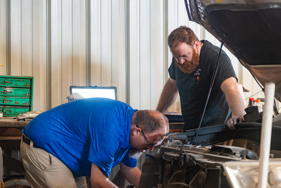 harry_towing's tweet photo. We do more than towing and bodywork. Need new brake pads or an oil change? We got you!
📍9401 Old Kings Rd S, Jacksonville, FL, United States, 32257 https://t.co/mSQR8C1cB4