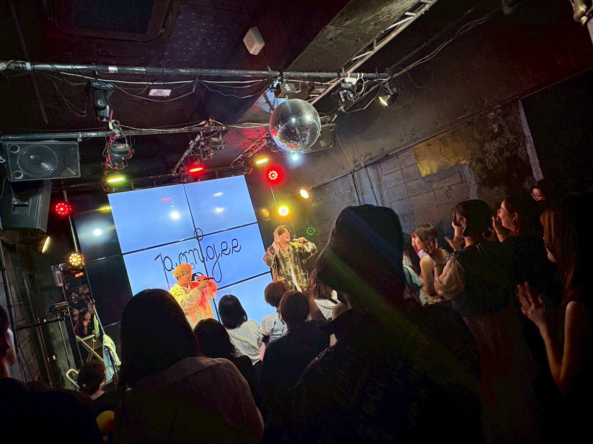 SUPONGEE's tweet photo. 初!新宿ROTT!
無事にブチ上がらせてもらいました!
共演者の方々と作り上げられた1日に感謝!!
-このライブを決めてよかった。-
心の底から思えた一本!
みんなが最高でした!
ありがとう!!
また成長して帰ってきます!!🔥
来月は8/9,10,11
🫶🗼東京🗼🫶です! https://t.co/SHrPqrbPmz