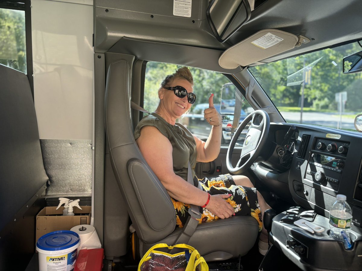 JeffreyCole123's tweet photo. π Huge thanks to our amazing Extended School Year bus drivers!
Your dedication, patience, and care make a world of difference every day.
Thank you for getting our kids to and from school safelyβrain or shine! ππ #Gratitude #SchoolHeroes #ThankABusDriver https://t.co/KsPNTLwby9