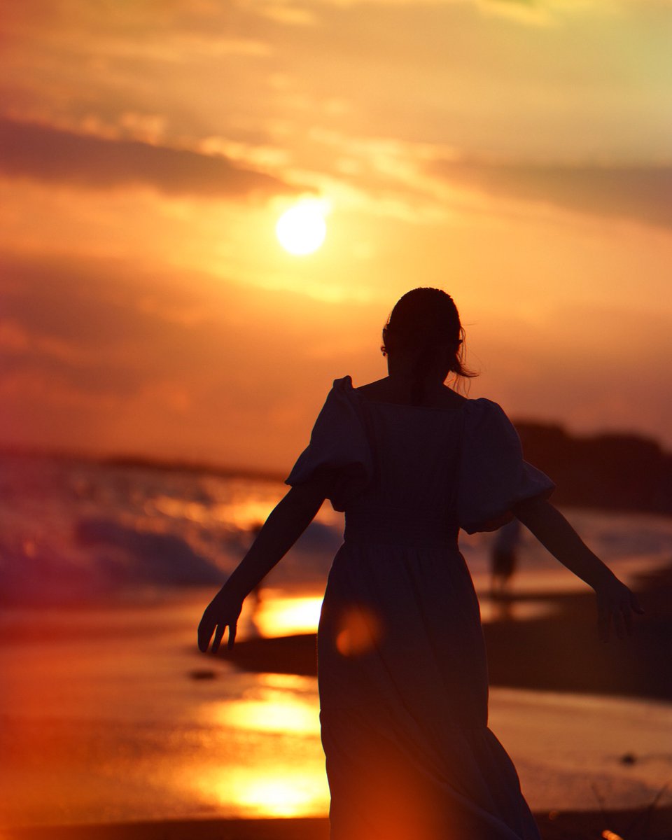 ハピバ🎂

なになに 懐かし目の写真でハピバするの流行りなん？