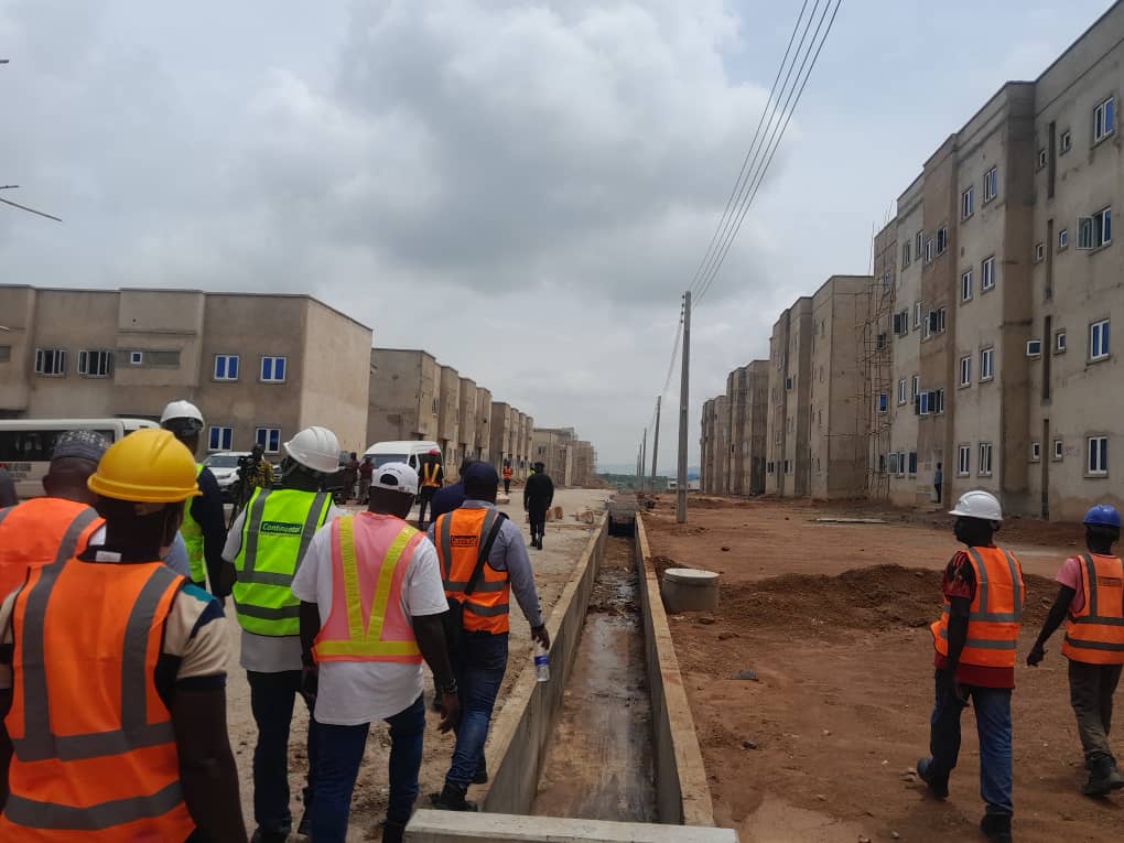 Ongoing Renewed Hope City, Karsana Project as @ Monday,  July 7th, 2025

fmhud.gov.ng/gallary/250709…