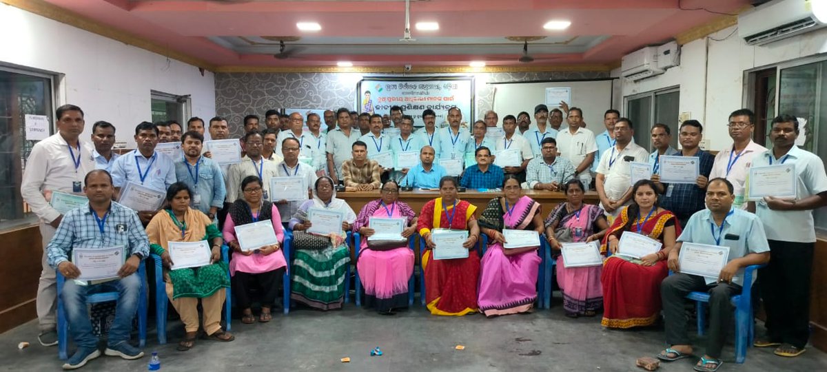 Sub-Collector & SDM Athamallik (@subcollectoralk) on Twitter photo Complition of 2nd day Nation Training Program of BLO in respect of Athamallik AC at Kishorenagar <a href="/CeoOdisha/">CEO Odisha</a> <a href="/angul_dm/">Collector and District Magistrate, Angul</a> Complition of 2nd day Nation Training Program of BLO in respect of Athamallik AC at Kishorenagar <a href="/CeoOdisha/">CEO Odisha</a> <a href="/angul_dm/">Collector and District Magistrate, Angul</a>