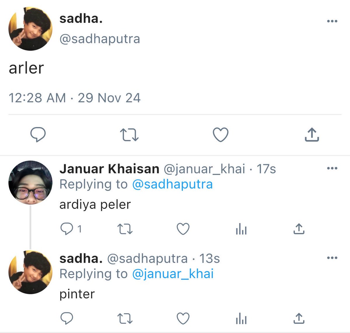 liloquacious's tweet image. 3. Cakep