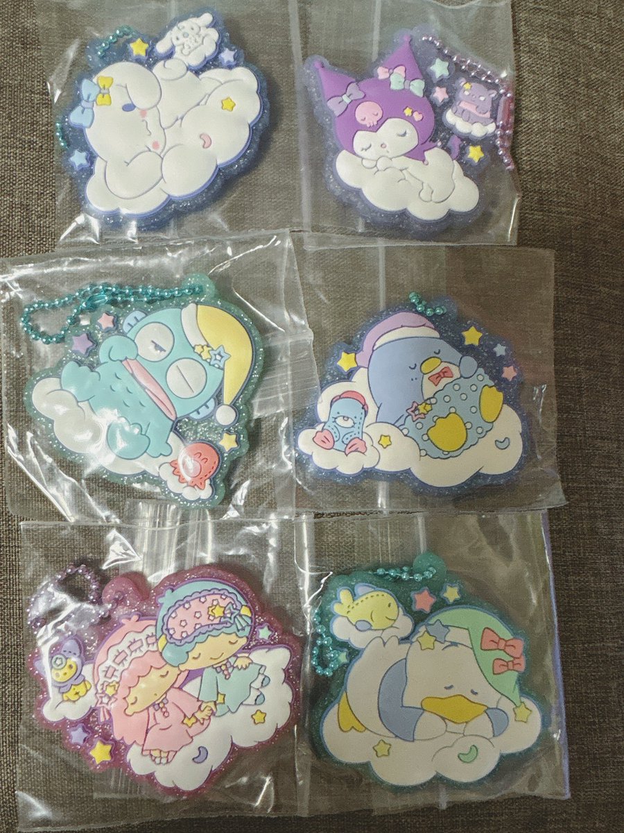 【交換】サンリオ ぷっくりラバマス グミ 6

譲：シナモロール,クロミ,ハンギョドン,タキシードサム,リトルツインスターズ,あひるのペックル

求：はなまるおばけ＞ポチャッコ,バッドばつ丸

まるまる含む交換希望。

都内手渡しのみ。
よろしくお願いいたします。