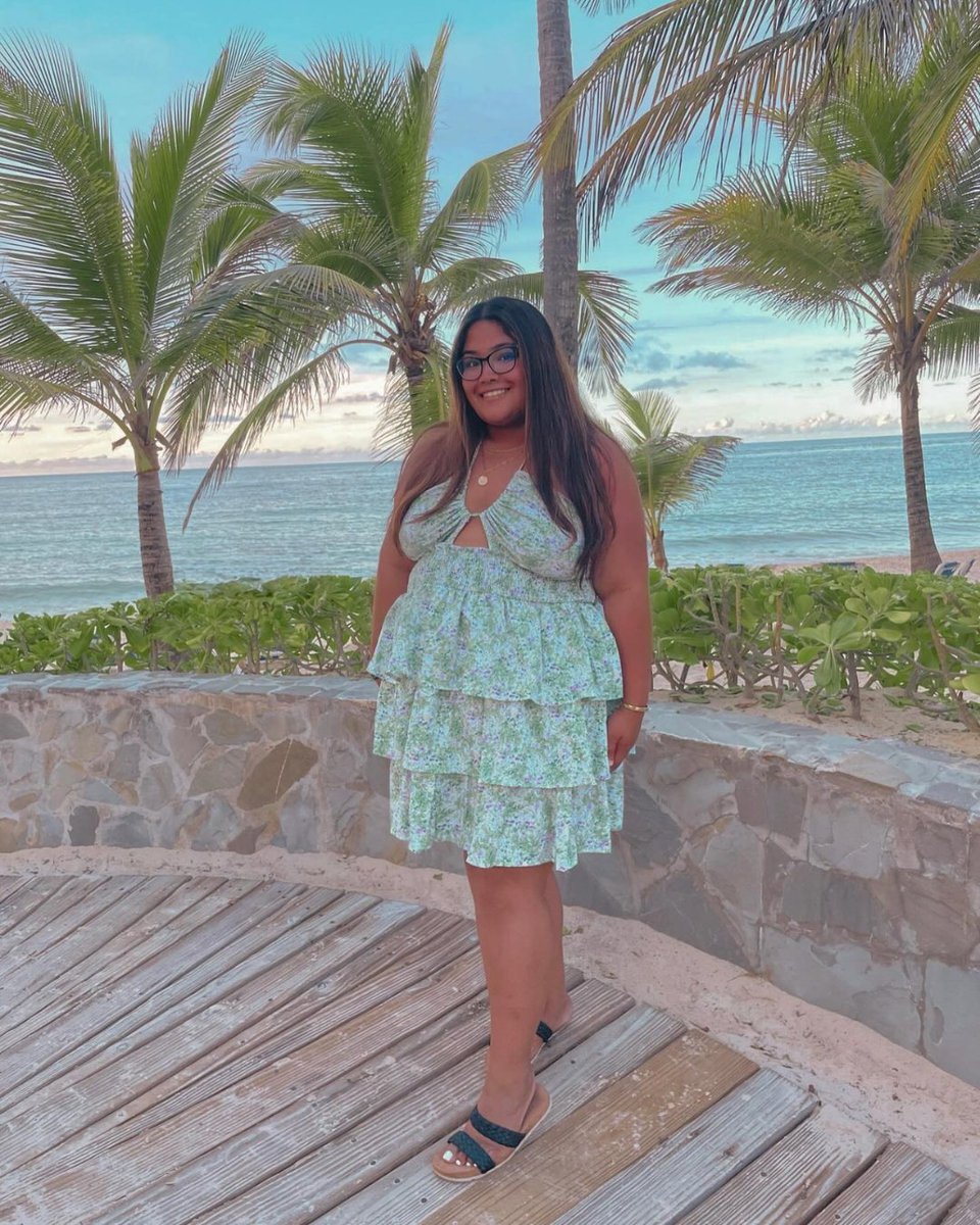 #WhyDPhiE—Meet Sarah from our Phi Tau Chapter!

“I’m happy to say DPhiE has become my second home, and I wouldn’t change that for anything💜”

📸: 
<a href="/sarahnazzz/">sara </a>
@dphieruc

#WhyDPhiEWednesday #dphie #buildingcommunity #sisterhood #sistersister #sistersforlife #deephers