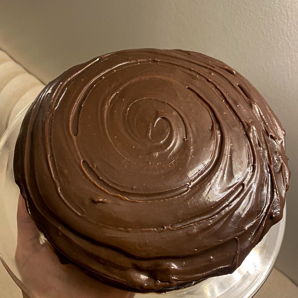 DalmunLHJ's tweet image. سويت ماتيلدا كيك لذييييذذذههه 🤎✨