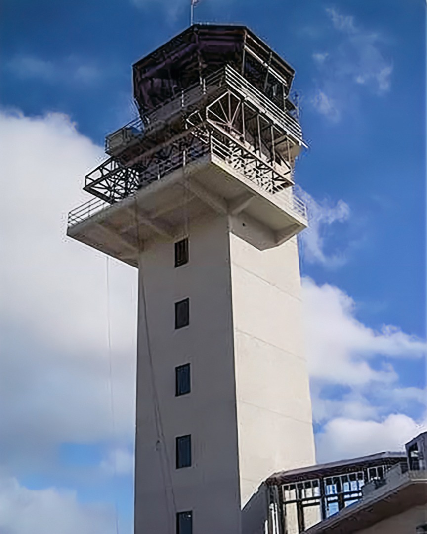 🚧 Project Spotlight: 9 stories. 40 feet from an active Navy control tower. Zero disruptions.

S.B. Ballard built a vertical concrete tower with a steel ops cab, cantilevered deck &amp; high-tech walkway—all while jets kept flying.

Read more: heyor.ca/Y6HvYV
#AviationBuilds