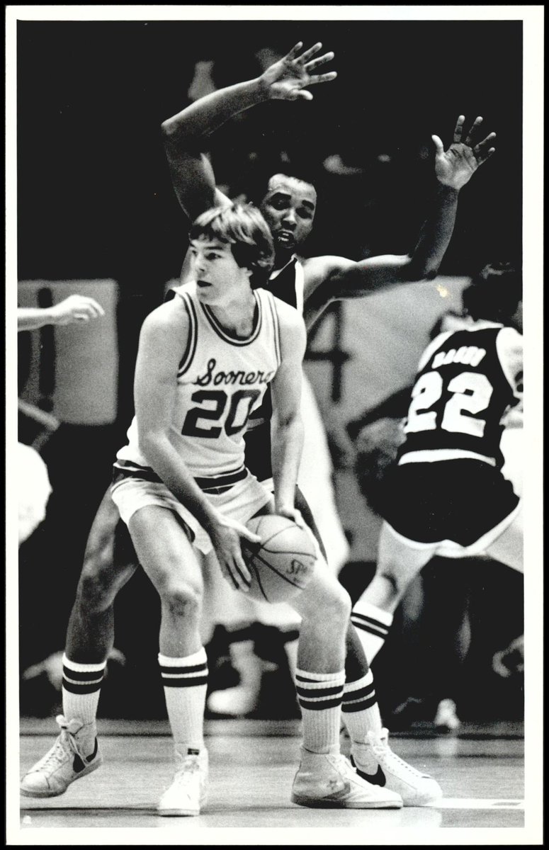 Larry in Missouri tweet media