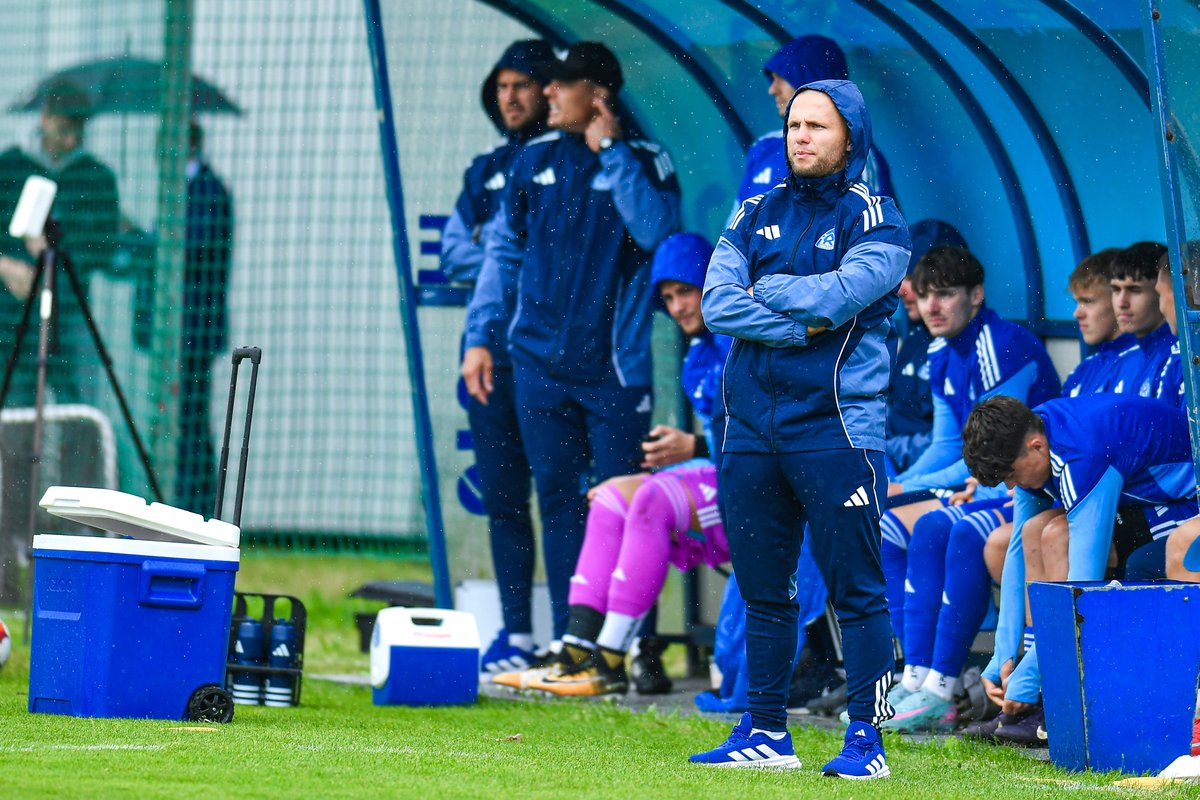 💬 „Sporo optymistycznych rzeczy. Funkcjonujemy na boisku lepiej niż wiosną”.

🎙️ Trener po sparingu z Puszczą ⤵️

👉 youtu.be/EwzuPHd8k9g