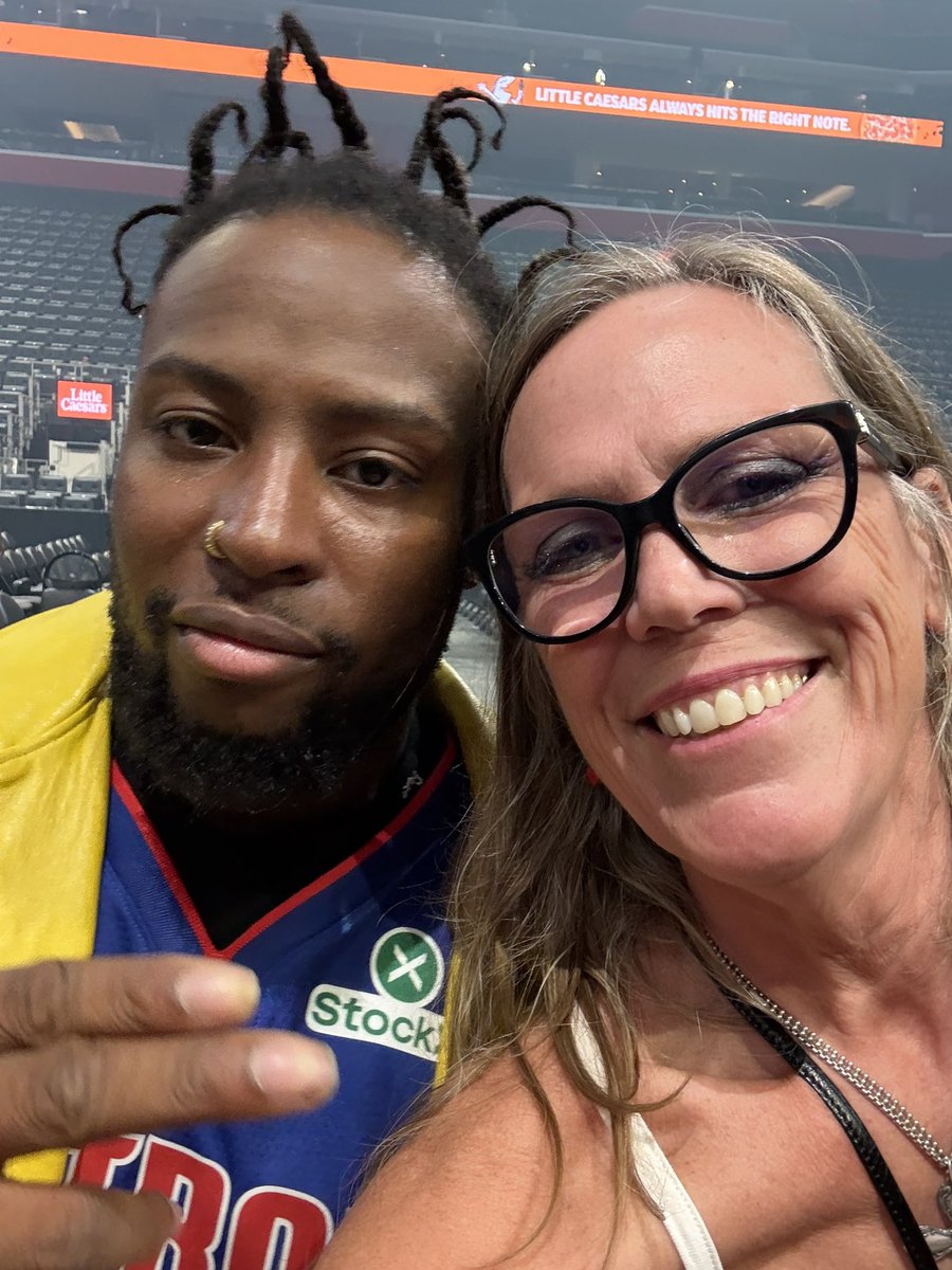 <a href="/StephenDel17766/">Stephen Delvacchio</a> <a href="/CityofDetroit/">City of Detroit</a> <a href="/tigers/">Detroit Tigers</a> <a href="/MLB/">MLB</a> <a href="/WuTangClan/">Wu Tang Clan</a> <a href="/LCArena_Detroit/">Little Caesars Arena</a> ODB’s son, Young Dirty Bastard, who performs with <a href="/WuTangClan/">Wu Tang Clan</a>!  ✊😊