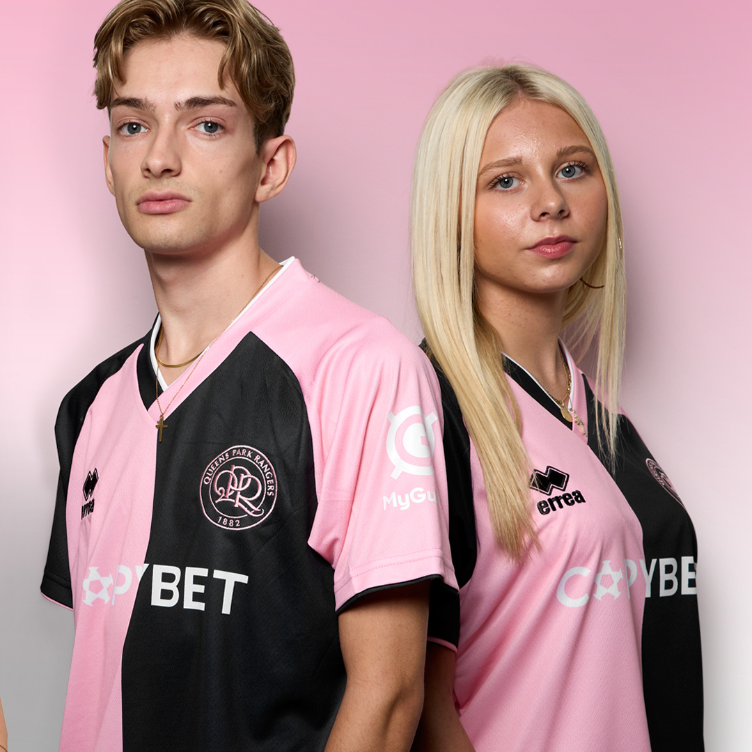 QPR's tweet photo. Going 𝐂𝐋𝐀𝐒𝐒𝐈𝐂 pink and black 😎

@ErreaOfficial 🩷🖤