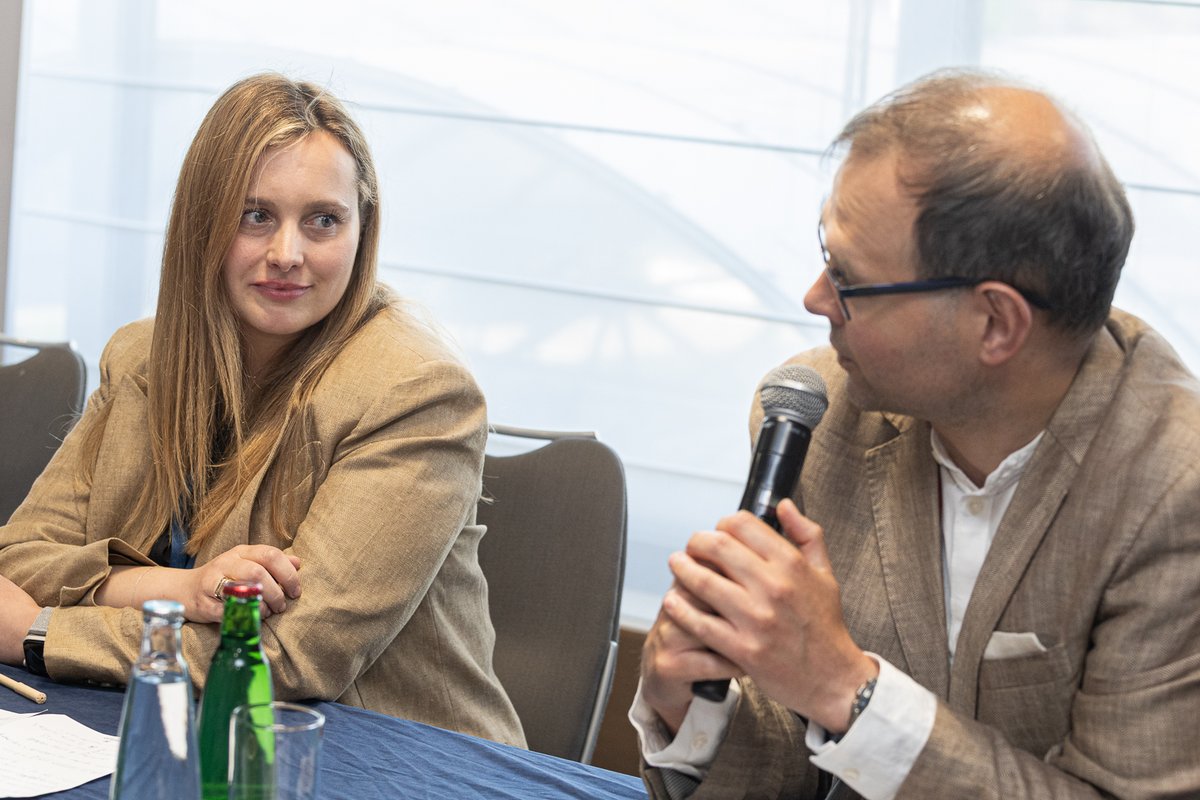 GLOBSEC's tweet image. Blurred Lines: Russia’s Covert War Against Europe was one of the side sessions that added depth to this year’s GLOBSEC Forum in Prague. Moderated by Dominika Hajdu, Director for Policy & Programming at GLOBSEC, the discussion brought together experts and officials to examine the…