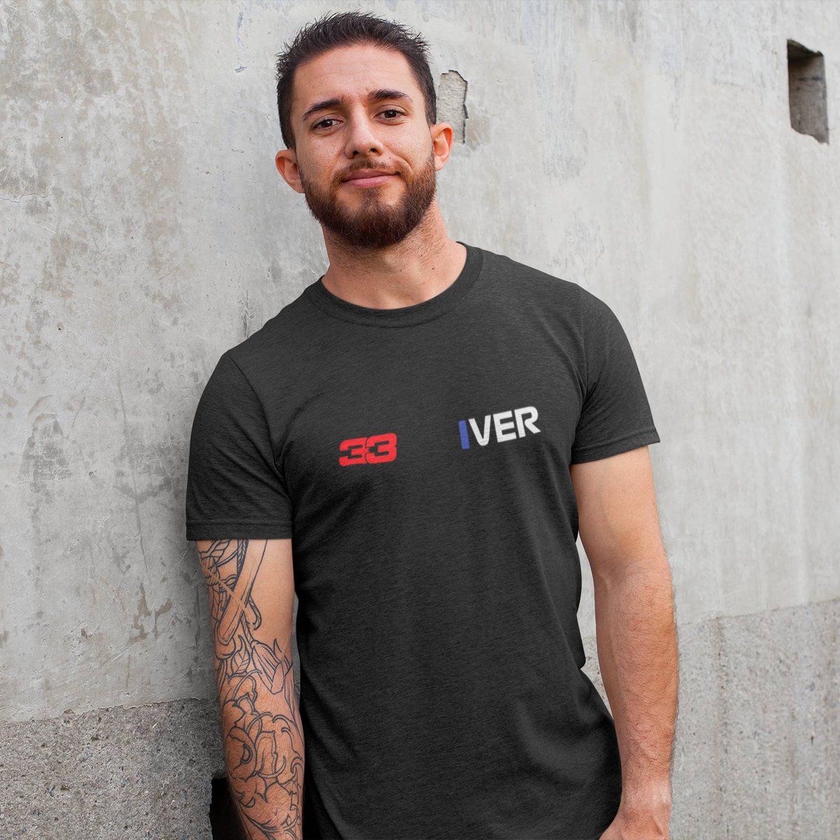 Clever_Gifts's tweet image. Max Verstappen Tshirt, Black or Grey with Free Sticker, Ideal gift for F1 Fan. tuppu.net/cb09b2c5  #DadGift