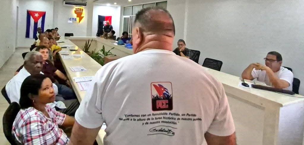 ⚡️El Presidente de Asamblea Nacional Cuba, Esteban Lazo Hernández, como parte de su visita a #Matanzas inicia por la  Central Termoeléctrica 🏭 Antonio Guiteras, acompañado por Mario Sabines.