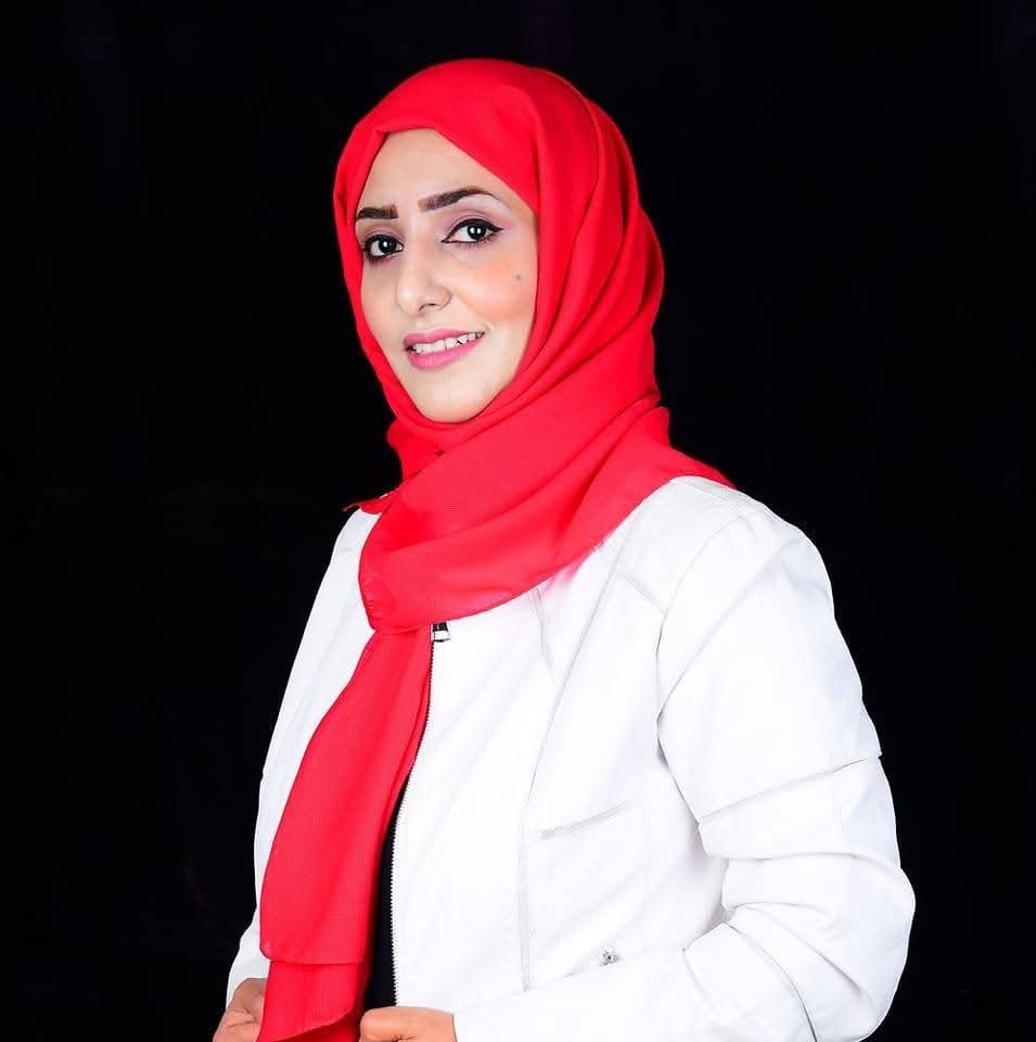 سحر الخولاني خطفها الحوثيون وزجوا بها في سجونهم لخمسة أشهر وتعرضت للتعذيب ولم تتحرك خولان بل لم يكتب أي ناشط خولاني ولم يفتح أي شيخ خولاني لقفه عن اختطافها.
واليوم عن اعتقال الحوثي( الزايدي )يخرج من يهدد بحشد 100الف مقاتل من خولان لاقتحام المهرة ومارب .
مارب والمهرة والجنوب دونها