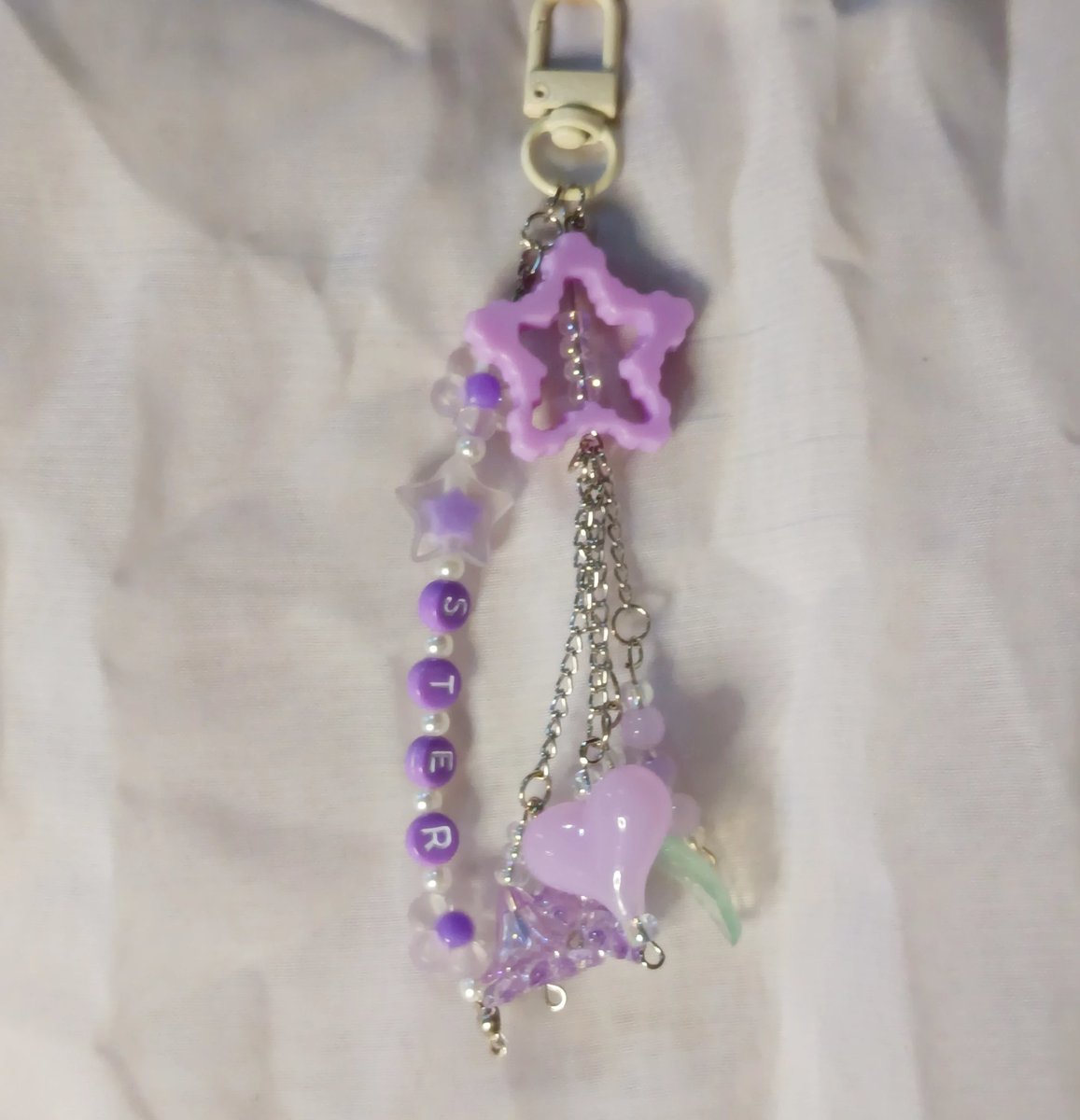 _jeoniarta's tweet photo. SIAPA DISINI SUKA KEYCHAIN DAN PHONE STRAP LUCU LUCU??? 

YUK KEPOIN JUALANKU! 

A THREAD

#zonauang #beads #phonestrap #keychain https://t.co/wwWmkfm5WB