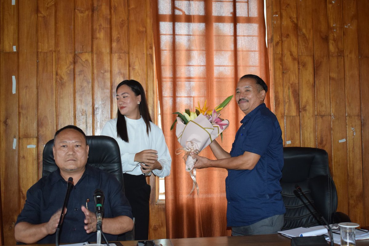INCNagaland's tweet photo. Shri S. Supongmeren Jamir, MP (LS) &amp; Chairperson of the District Development Coordination and Monitoring Committee (DISHA), is currently presiding over the DISHA meeting at the Conference Hall of the Deputy Commissioner, New Peren, today, 9th July 2025 at 11:00 AM.
@s_supongmeren https://t.co/FQcR97pUzC