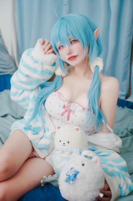 Twitterのコスプレ画像15