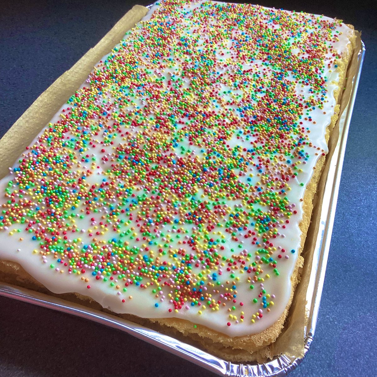 Yesterday was a busy one 😳Victoria sponge,corned beef pasties,jam filled old school cake and I made sausage rolls 😋