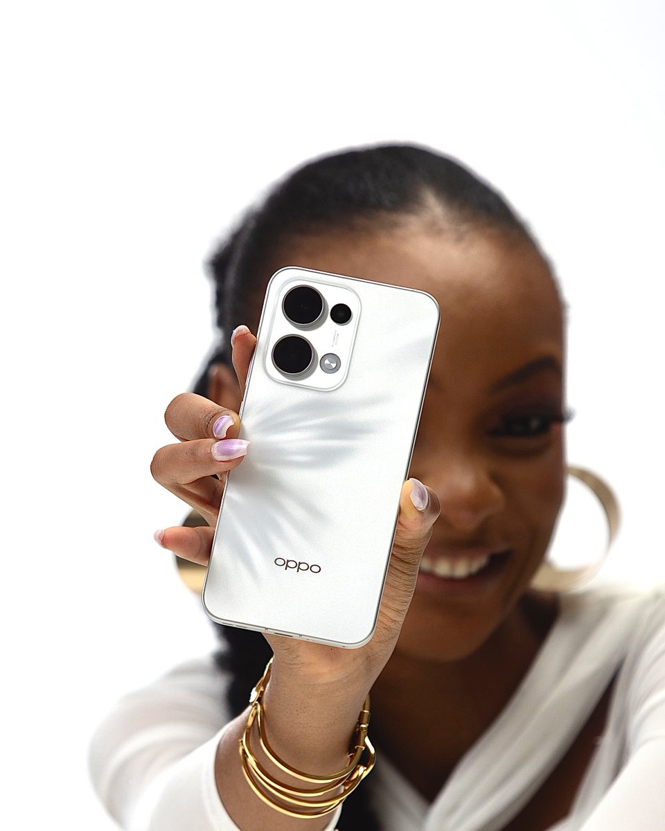 OPPONigeria's tweet image. Beauty in your hands. Power in your pocket 🦋

The Reno13 is calling your name!

#Reno13Series #LiveInTheMoment
