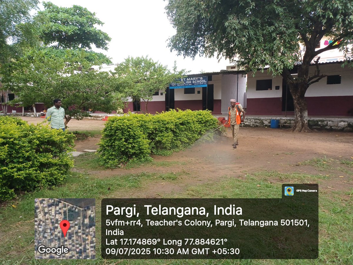 ParigiMunicipa1's tweet photo. Good afternoon, sir/madam. As part of the 100-days program, Mosquito repellent spraying was carried out in Wards and areas of the schools to prevent the spread of seasonal diseases with the help of sanitation workers in Parigi Municipality. https://t.co/a2EUVdWlkp