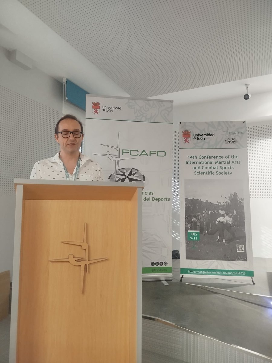 FCAFD León tweet media