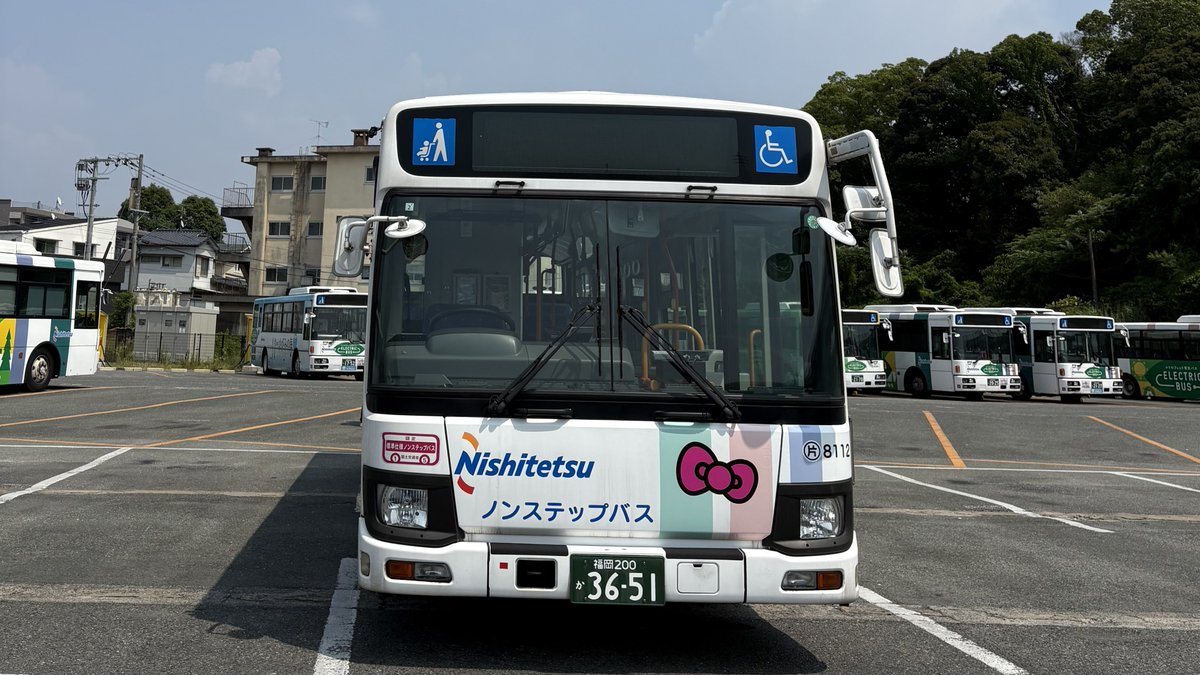 nnrbus_official's tweet photo. ／
ハローキティとの
コラボバスが運行します🎀
＼

「Hello Kitty Meets Nishitetsu Hello Tenjin」に
合わせてラッピングバスを運行します🎶
車内ではポスタージャックやオリジナル整理券の配布も実施中❣️

🗓️運行期間
7/9（水）〜8/31（日）

詳しくは⬇️
https://t.co/Og57ANqO8v https://t.co/evASFF2Qbf