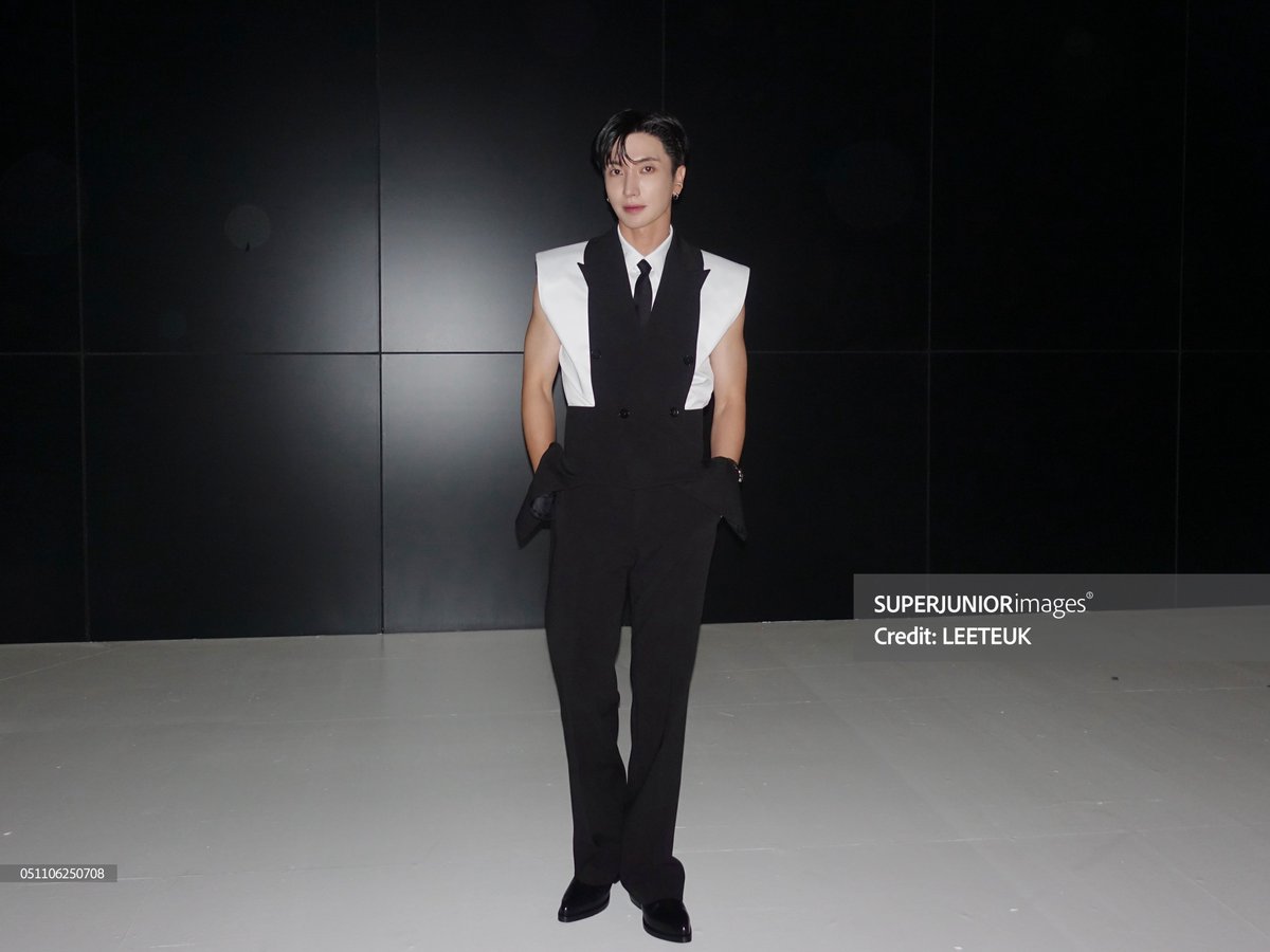 SUPER JUNIOR tweet media
