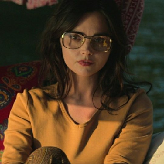 ClaraFan's tweet image. Just binge watched The Serpent, very good watch! (I folded)