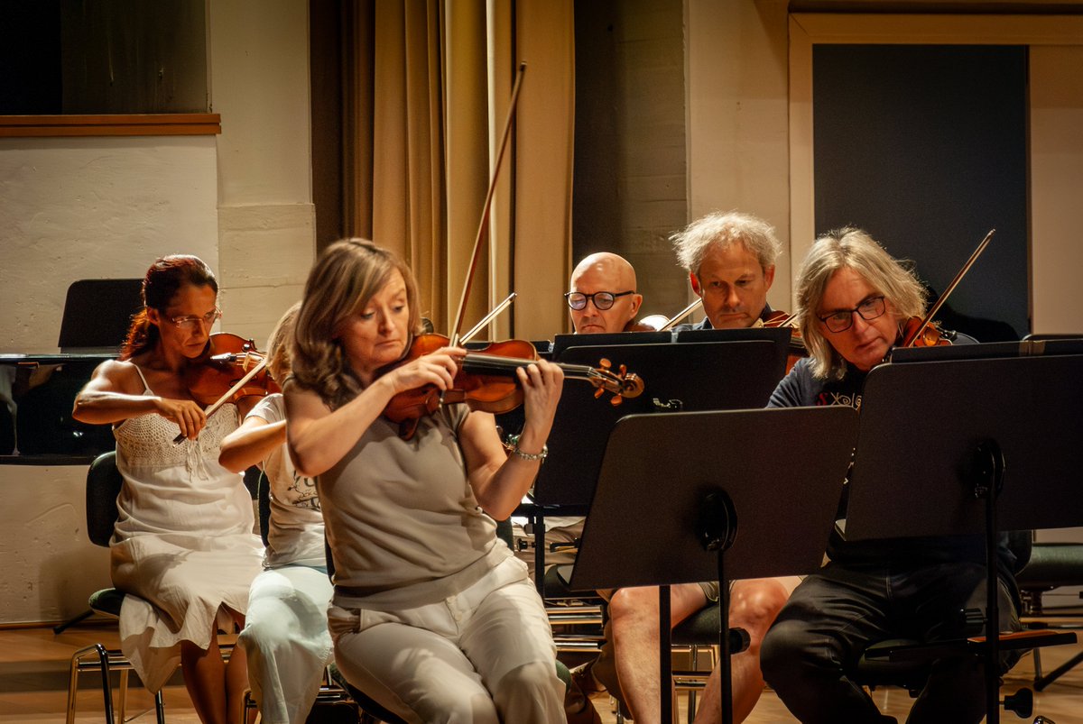 La OCG continúa su gira provincial con la Diputación de Granada. Esta semana, Birgit Kolar dirige a la orquesta e interpreta el Concierto para violín de Mendelssohn, junto a obras de J. Á. León y J. Suk.

Jueves 10: Loja / Viernes 11: Villanueva de Mesía / Sábado 12: Huéscar