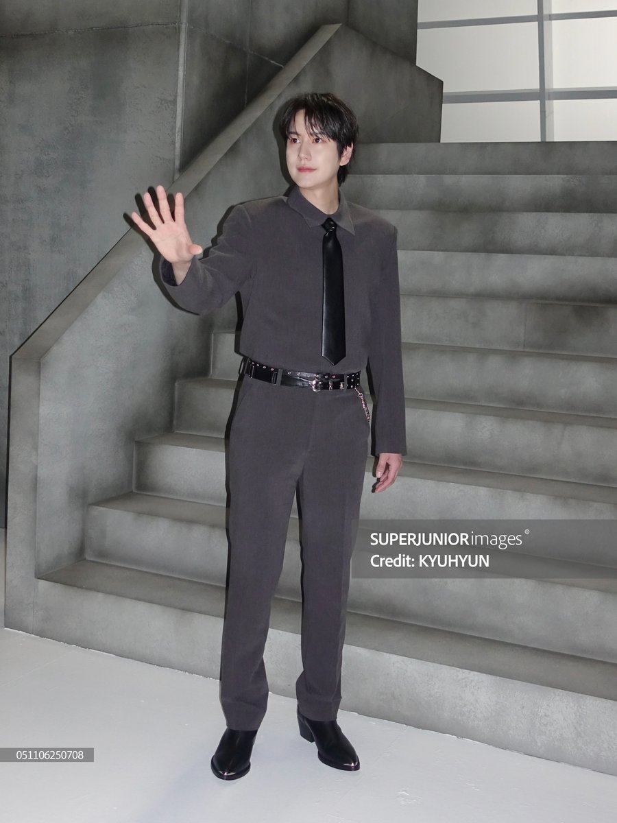 SJofficial's tweet image. 📸: 𝙀𝙭𝙥𝙧𝙚𝙨𝙨𝙈𝙤𝙙𝙚

#슈퍼주니어 #SUPERJUNIOR
#ExpressMode #SUPERJUNIOR_ExpressMode
#SuperJunior25