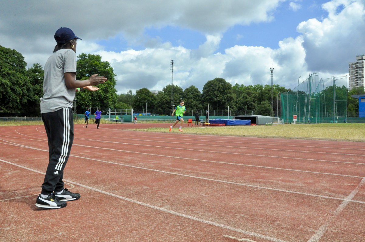 MorpethSch's tweet image. Our new Year 8 and 9 students started the week with an action-packed Sports Day at Mile End Stadium. Well done to everyone who took part!