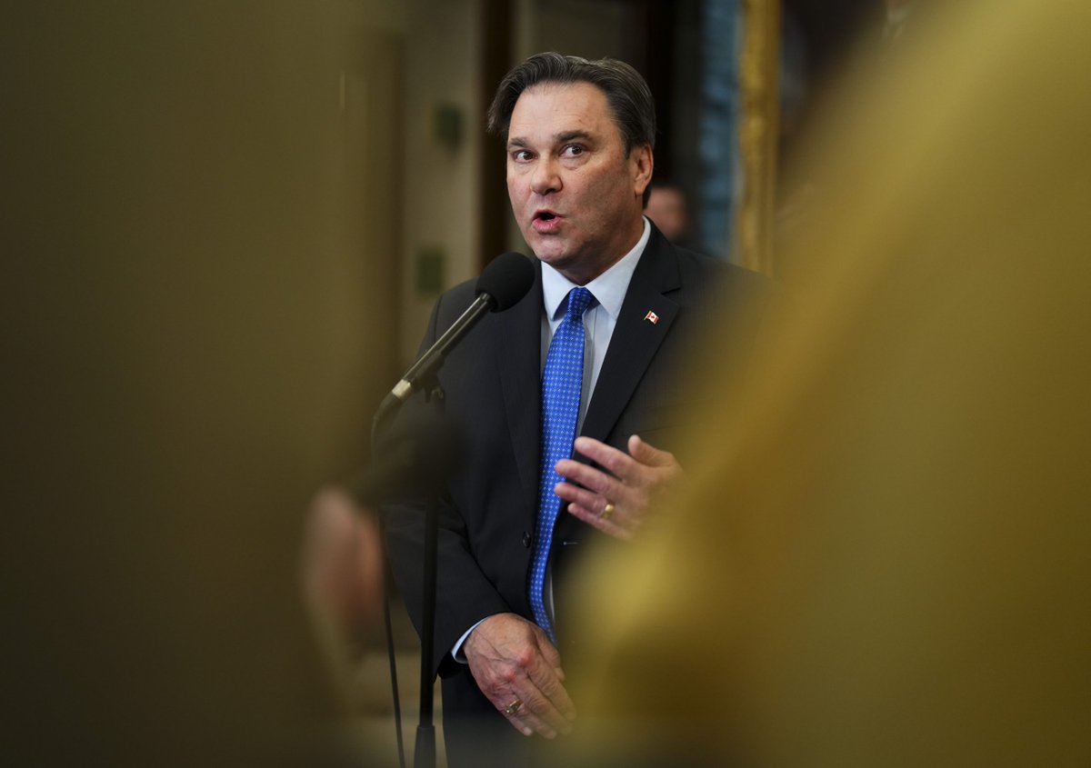 kady's tweet image. New from me:  Interim NDP leader Don Davies to join striking Rogers technicians on the picket line in Abbotsford, B.C. ipolitics.ca/2025/07/09/int…