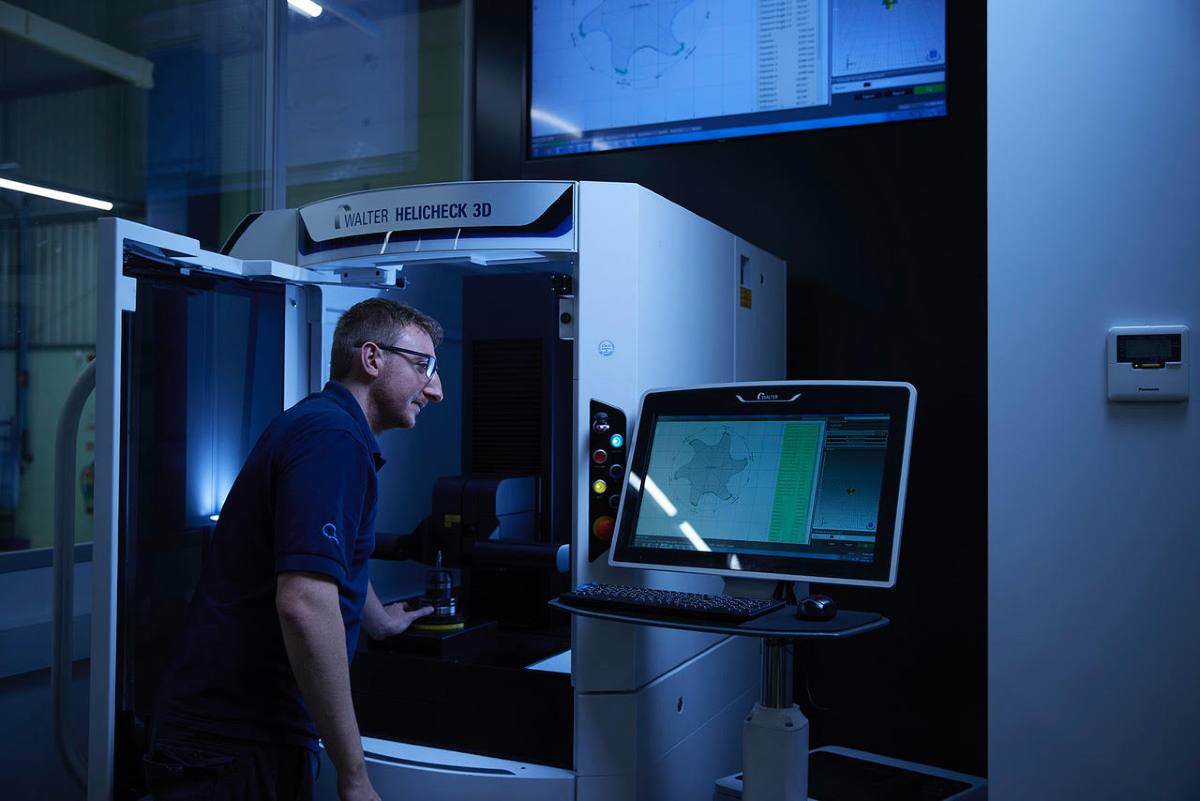 quickgrind's tweet image. At Quickgrind, precision is our craft. Using advanced metrology, including Bruker Alicona 3D and Walter Helicheck systems, plus Haimer balancing, we ensure every tool meets the highest standards of accuracy and performance.
#Quickgrind #EngineeringExcellence #PrecisionTools