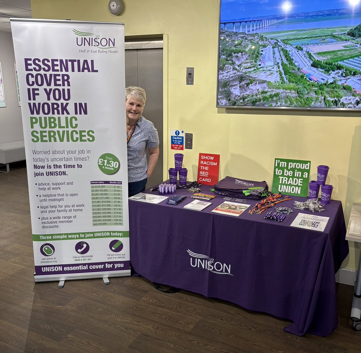unisonHERHealth's tweet image. Our Branch Secretary @racheljwaters1 is attending the @HullHospitals staff induction today, talking to new staff and promoting @unisontheunion.
Come along and have a chat to her, grab a freebie, and find out about how @unisonyh can help and support you!