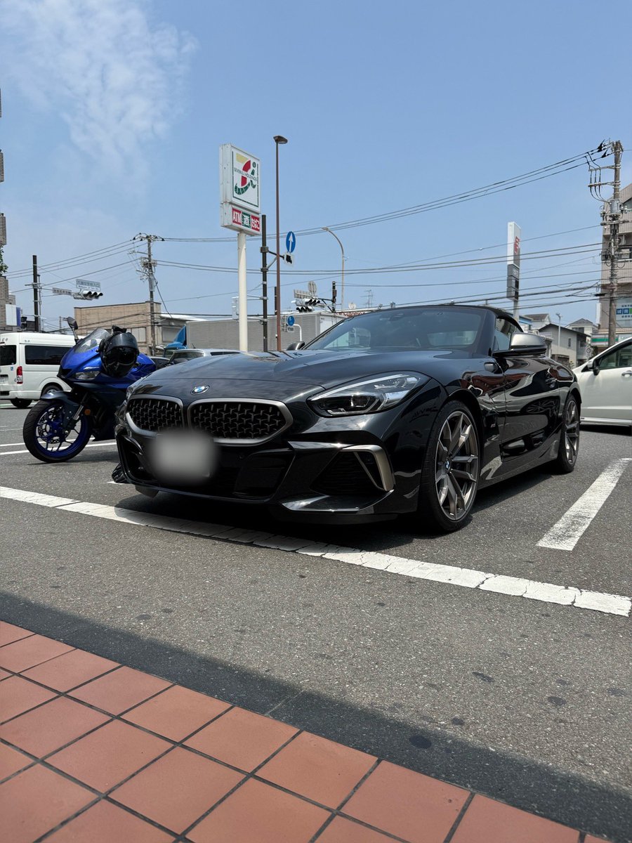 yui_r25's tweet photo. 実はz4M40i納車されてました😸 https://t.co/RLVfhEwCVI