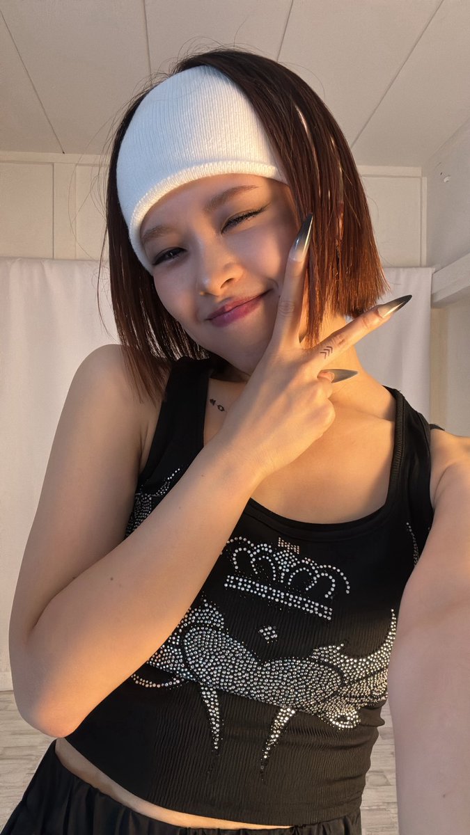 juri_co_dance's tweet photo. aespaさんの新曲Dirty Workを踊ったよ🥰

みんなもYouTube ショート で踊ってみてね🖤aespa studio のエフェクトがかわいすぎる‼︎(๑˃̵ᴗ˂̵)

https://t.co/2rjRgho4jw

#aespaDirtyWork #PR #YouTubeショート
#aespa #dance https://t.co/udhyFZL4kE